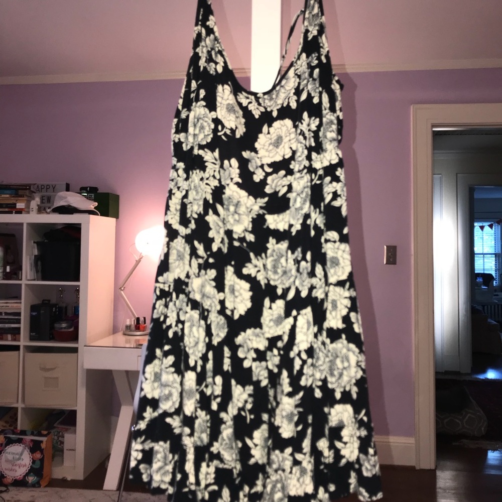 BRANDY Sun Dress!!